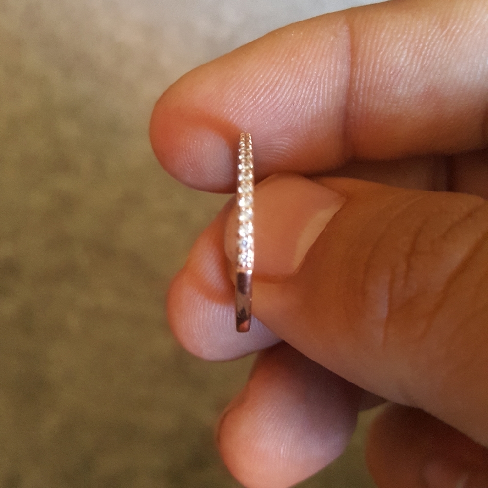 Ring - Picture 2 of 4